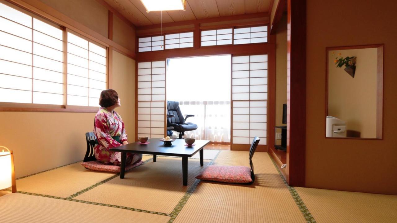Baigetsu Ryokan Shimosuwa Exterior foto